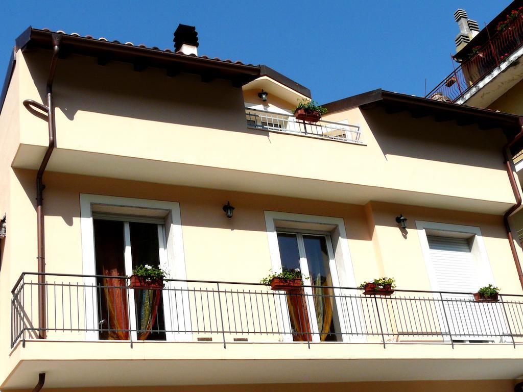 L'Albicocco Apartment Долчеакуа Стая снимка