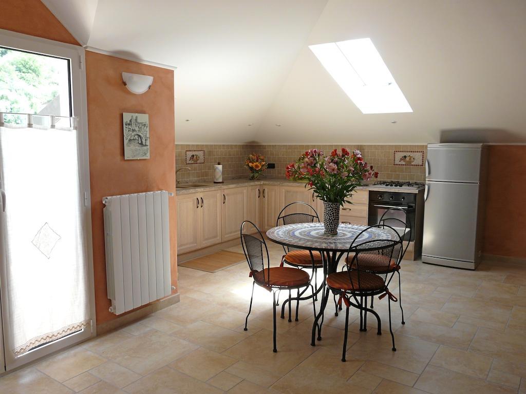 L'Albicocco Apartment Долчеакуа Стая снимка
